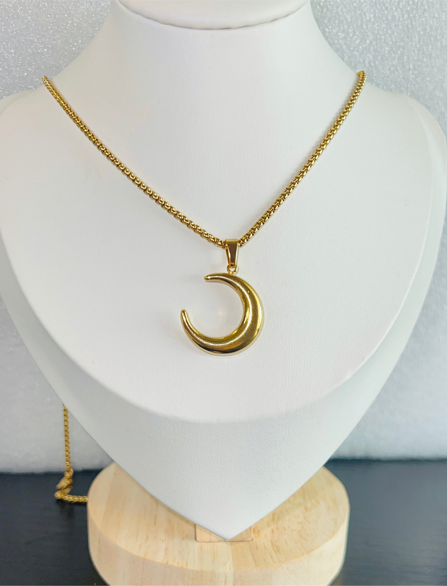 LUNA) Necklace #37