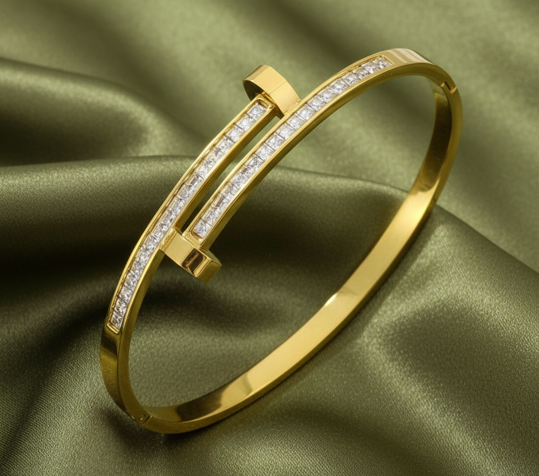 Double nail gold diamond bracelet #62