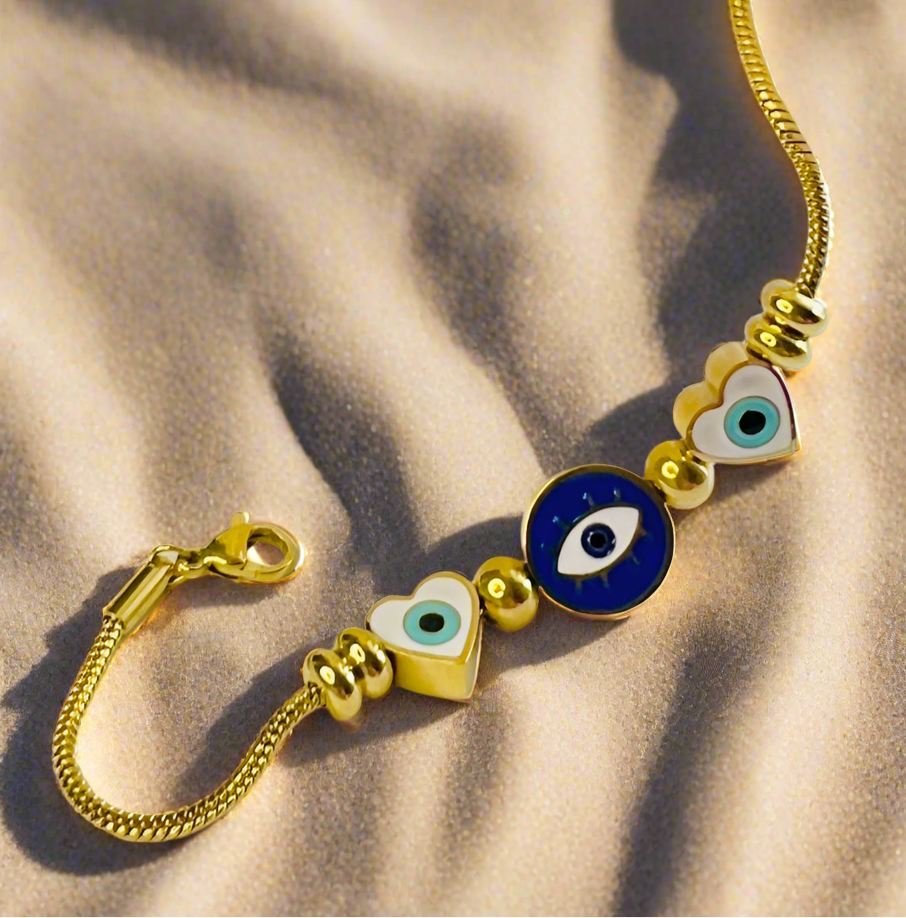 Heart shape eye bracelet #25