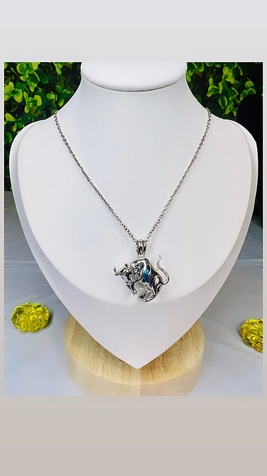 Taurus ♉️ charm necklace-incluye ostra 🦪 con perla-charm y cadena más regalo sorpresa 💝