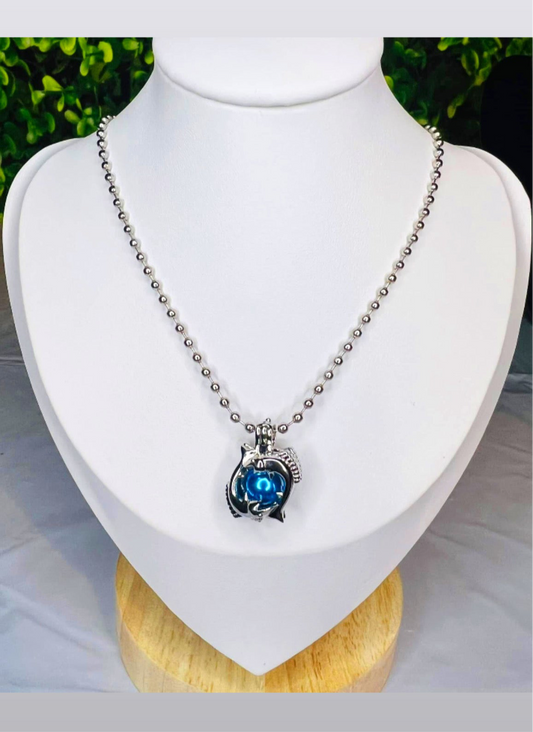 Piscis ♓️ charm necklace-incluye ostra 🦪 con perla-charm y cadena más regalo sorpresa 💝
