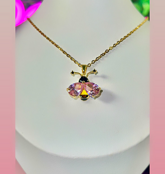 Bee 🐝 crystal necklace #107