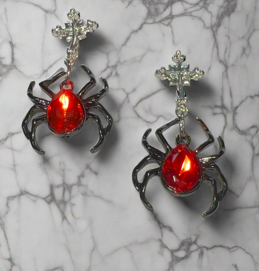 Red crystal spider 🕷️ earrings #114