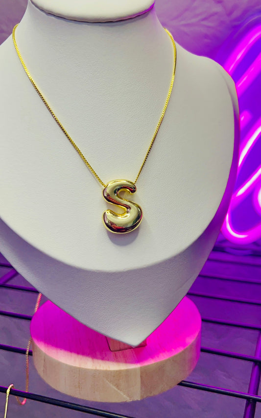 S Gold necklace #48